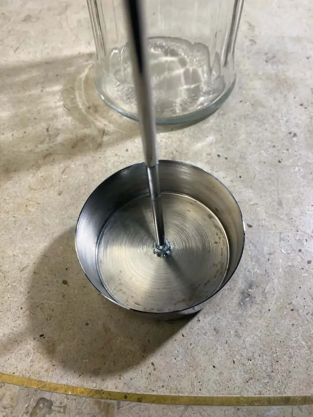 Vtg 1992 Coca-Cola Delicious and Refreshing Diner Style Glass Straw Dispenser
